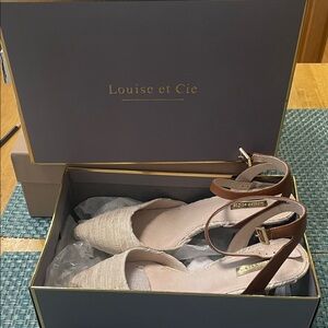 Louise et Cie Textured Cream and Brown Heels